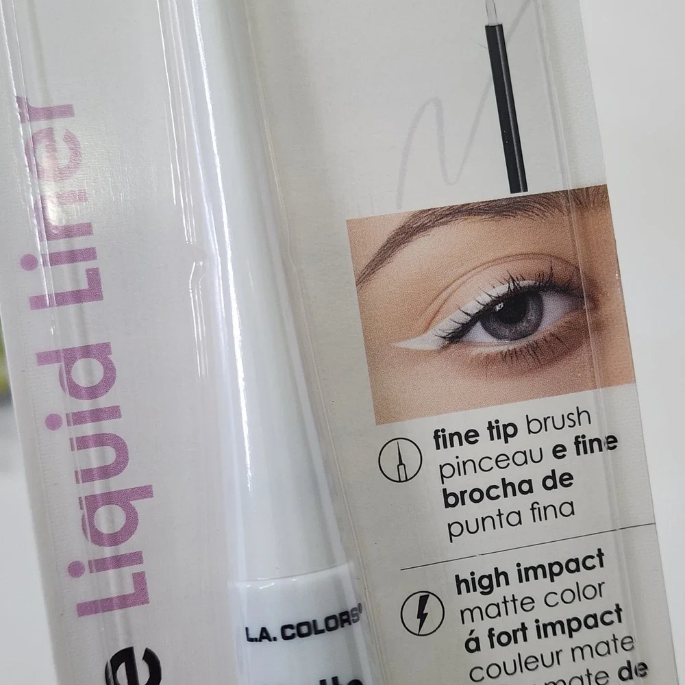 L.A. COLORS Liquid Eyeliner Matte White C62107 ~ Fine Tip Brush ~ New